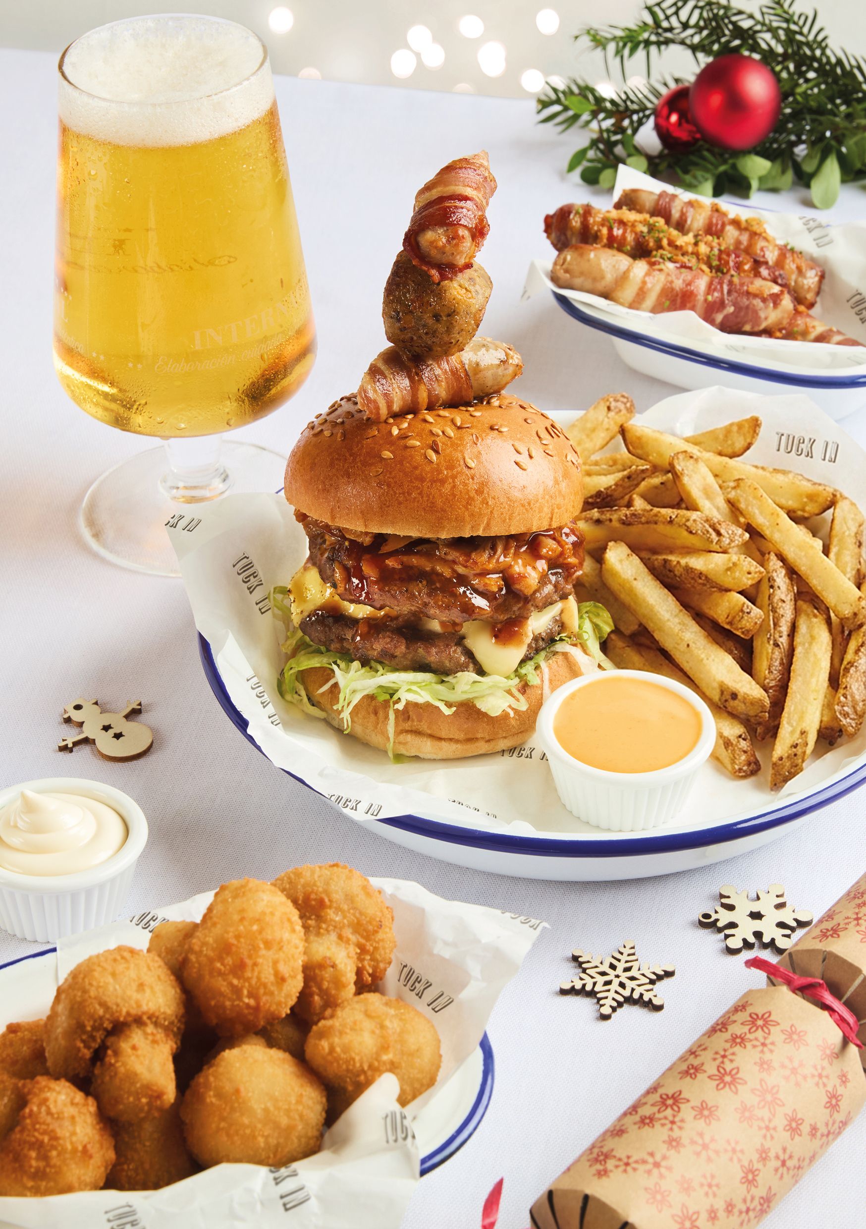 Festive Lunch & Dinner at The Kings Corner in oakwood